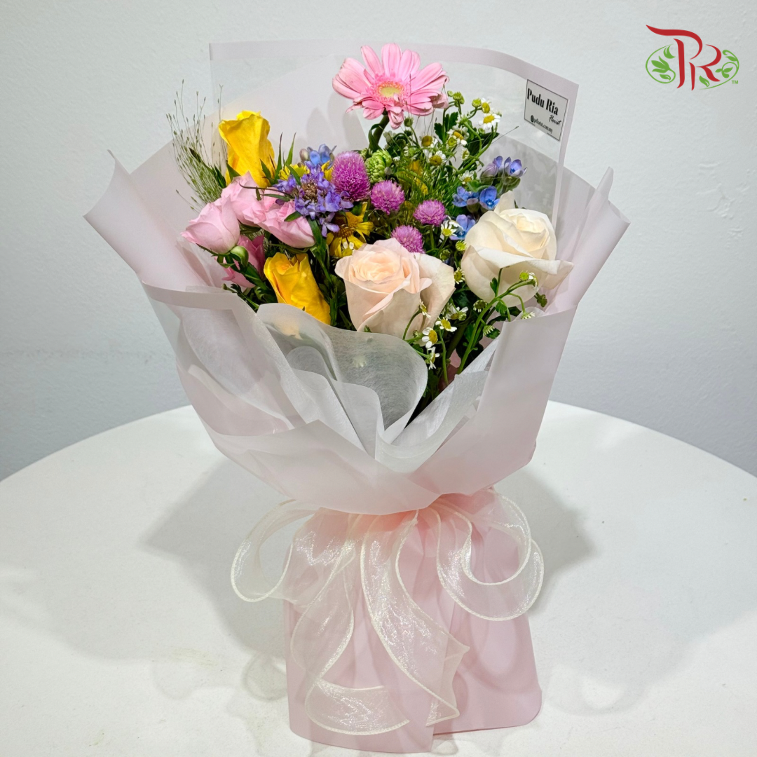 Signature Weekly Flower Bunch - Happy Hues & Petals (Medium Bunch)