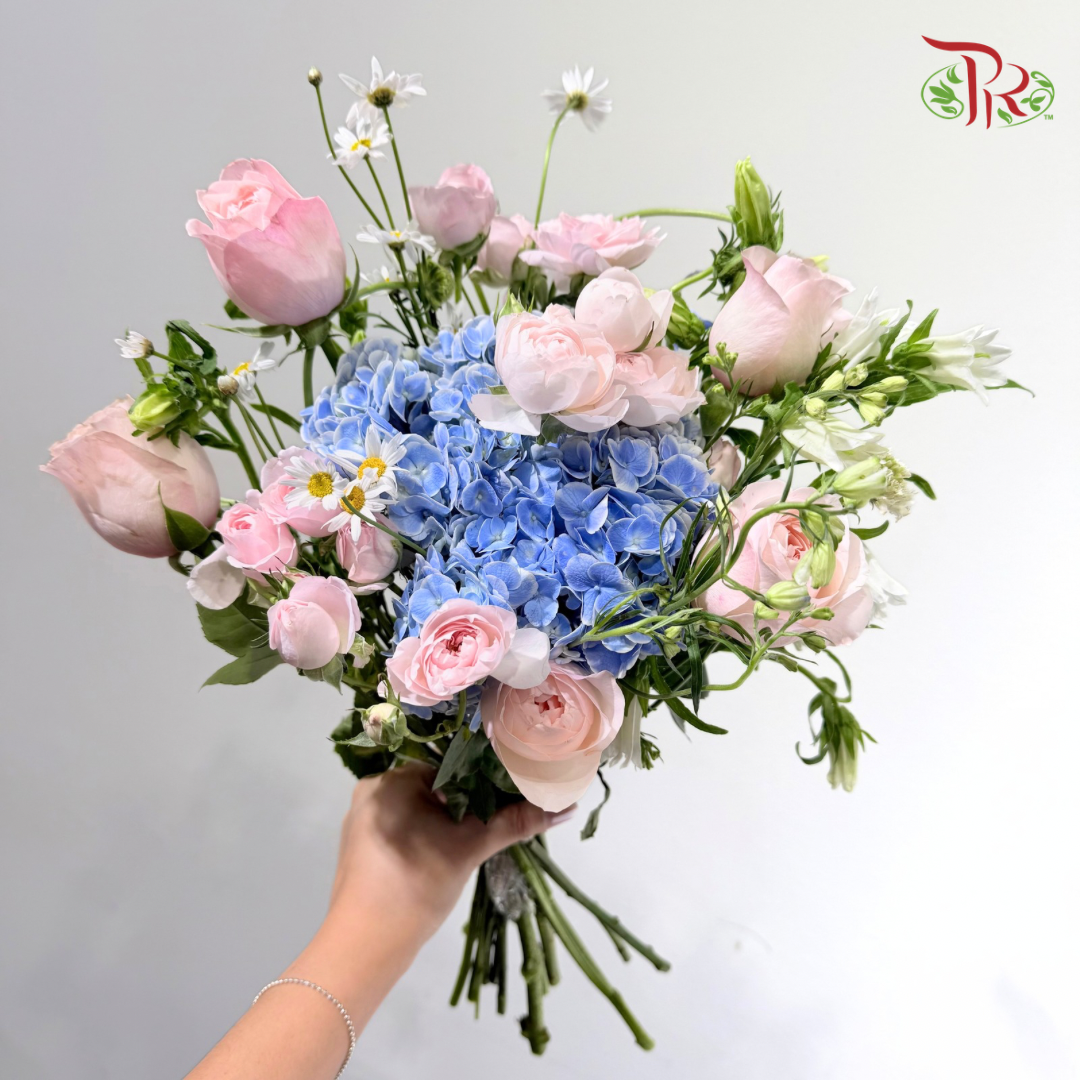 Signature Weekly Flower Bunch - Blush & Daydreams (Big Bunch)