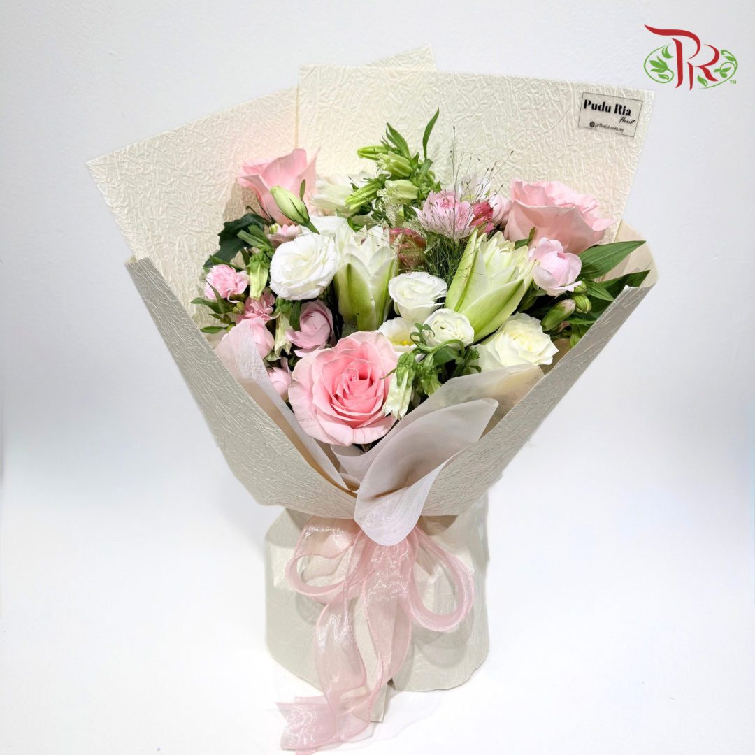 Signature Weekly Flower Bunch - Lily Speaks In Scent (Big Bunch)