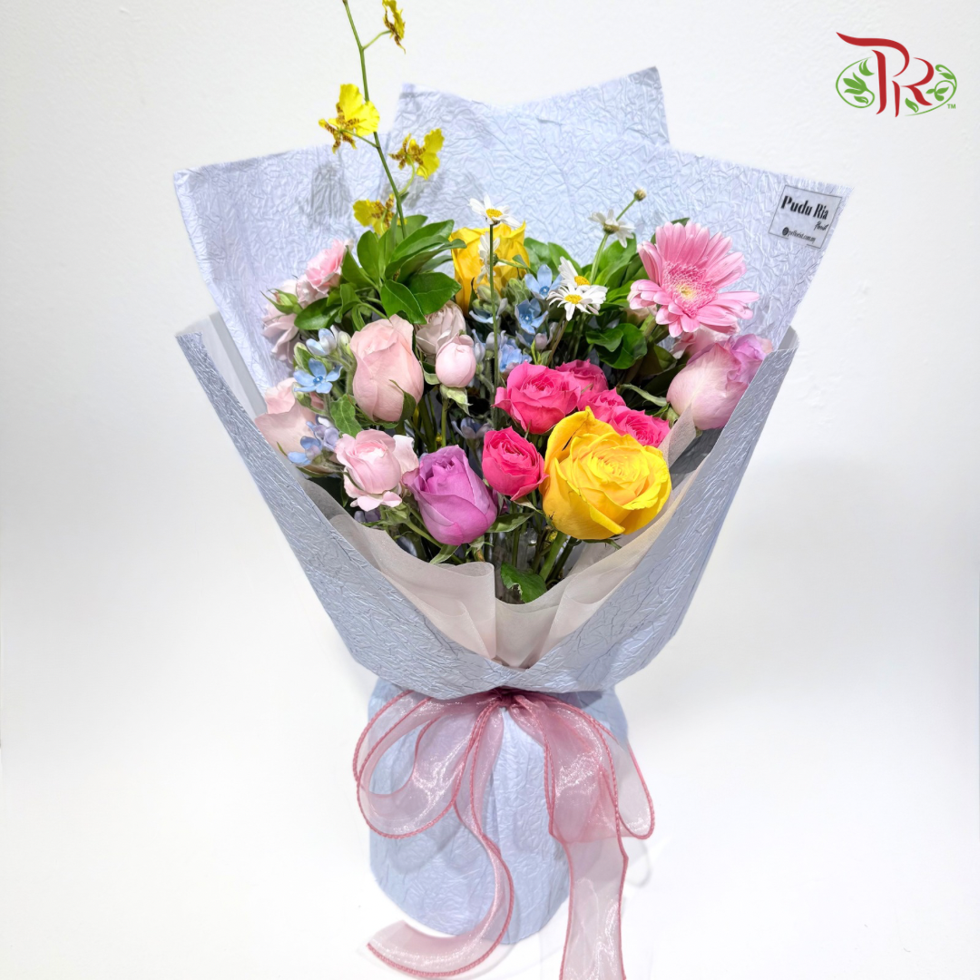 Signature Weekly Flower Bunch - Blooming Garden Tale (Medium Bunch)