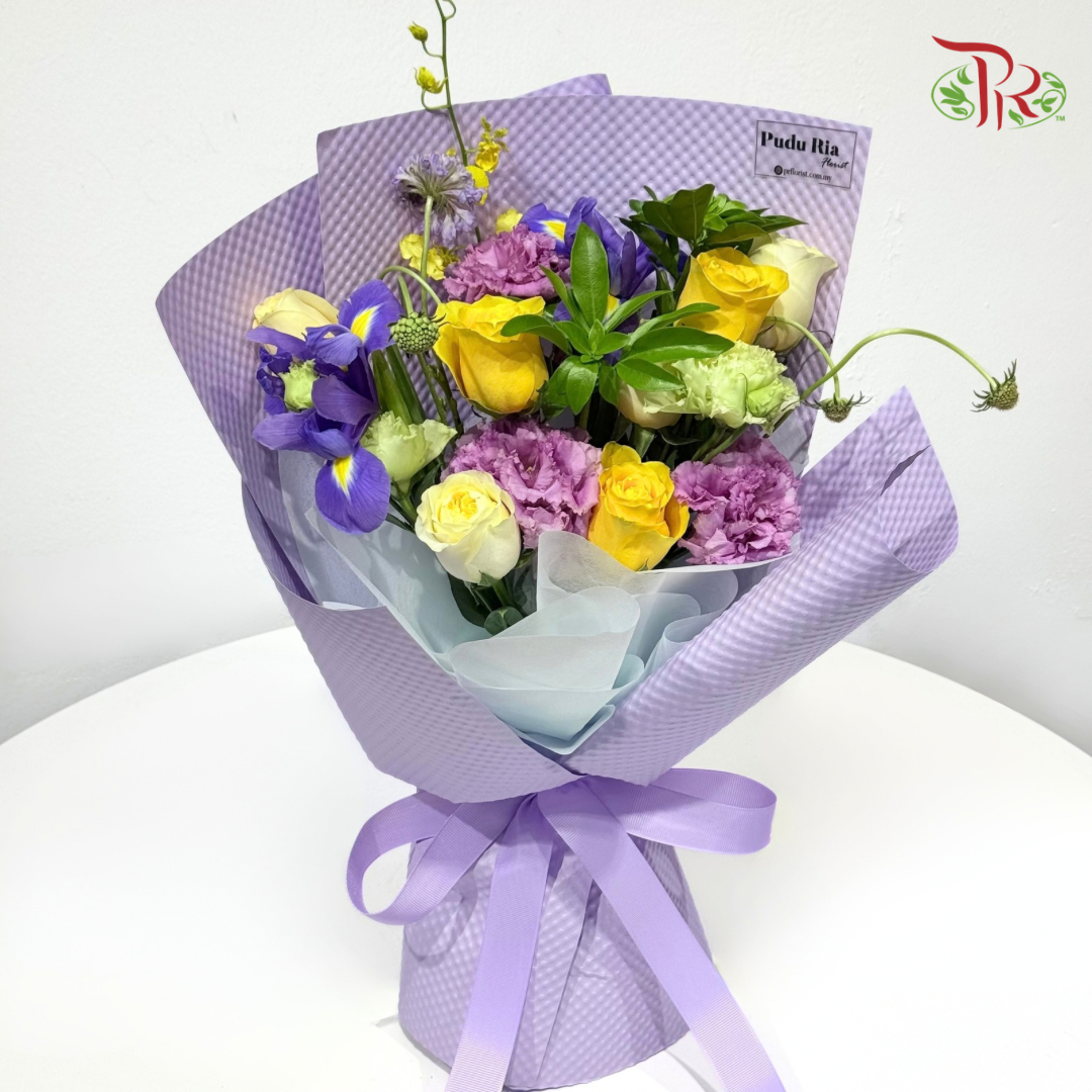 Signature Weekly Flower Bunch - Purple Moonlight Glow 紫月光韵 (Medium Bunch)