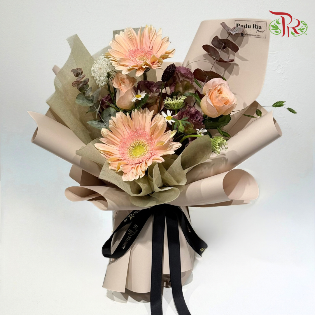 Signature Weekly Flower Bunch - The Fall Romance (Medium Bunch)