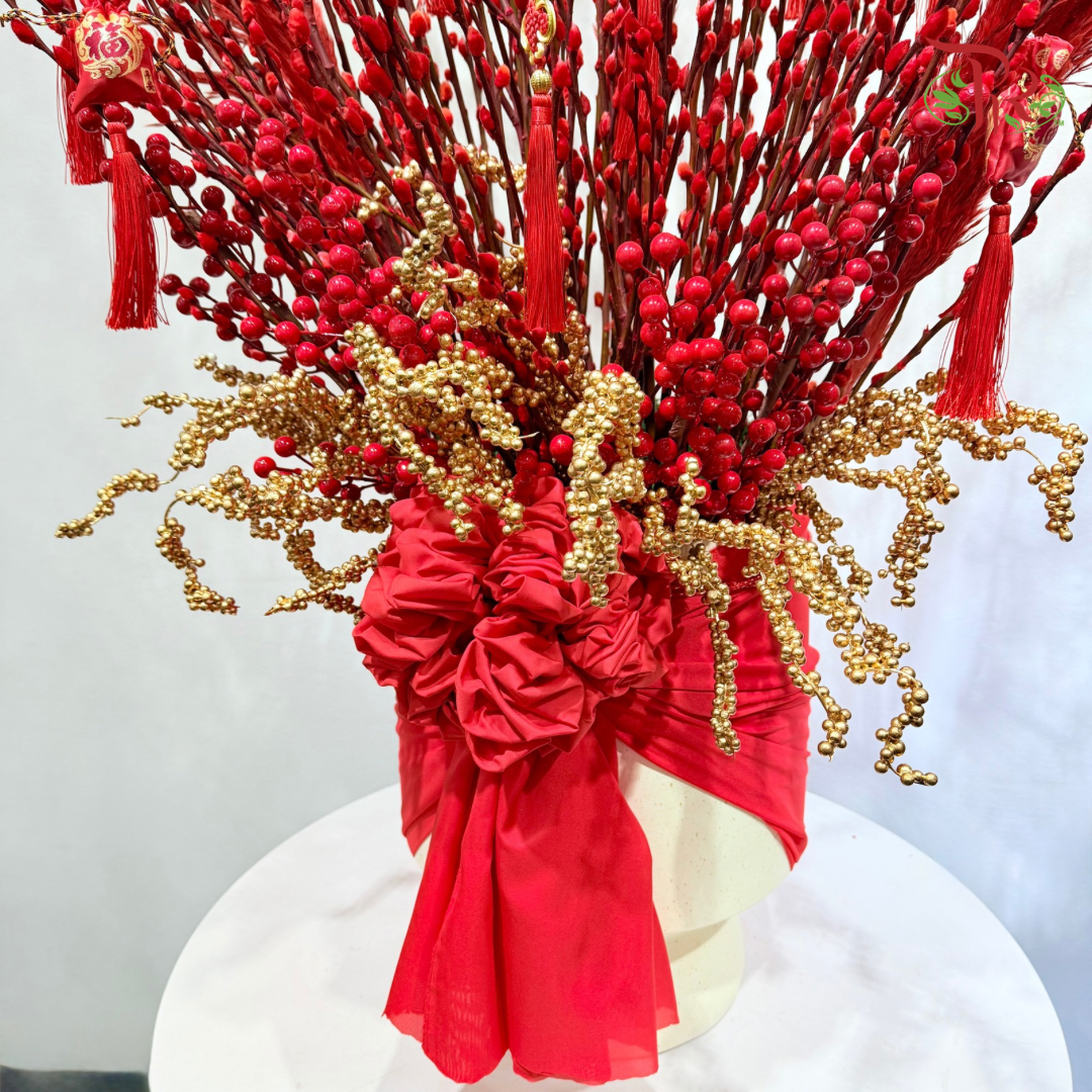 【CNY 2026】Red Plume Prosperity Pussy Willow (M - L size)《红羽展福银柳》