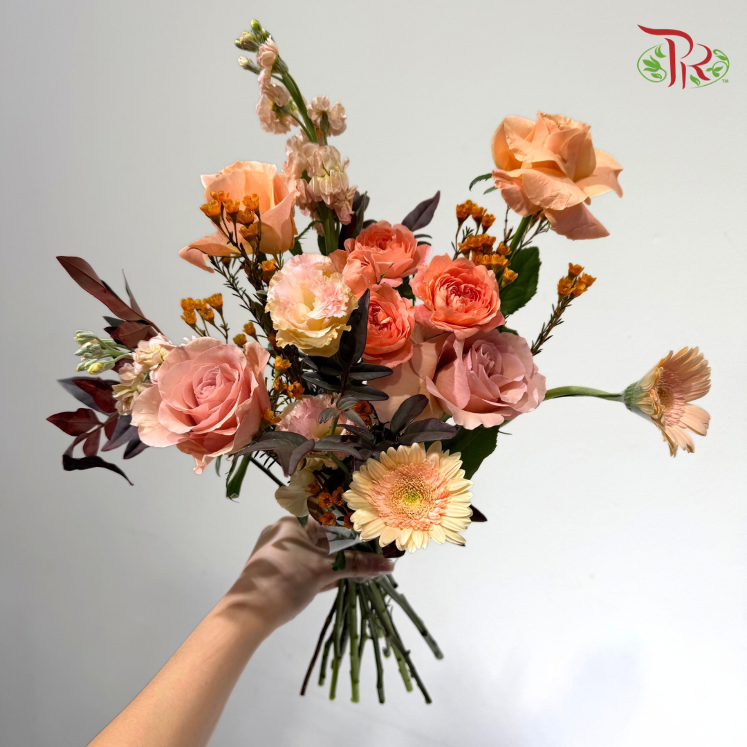 Signature Weekly Flower Bunch - Fall in Bloom (Medium Bunch)