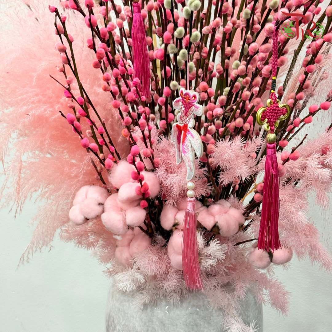 【CNY 2026】Blush Fortune (L size)《瑞粉迎春 · 人缘常旺》