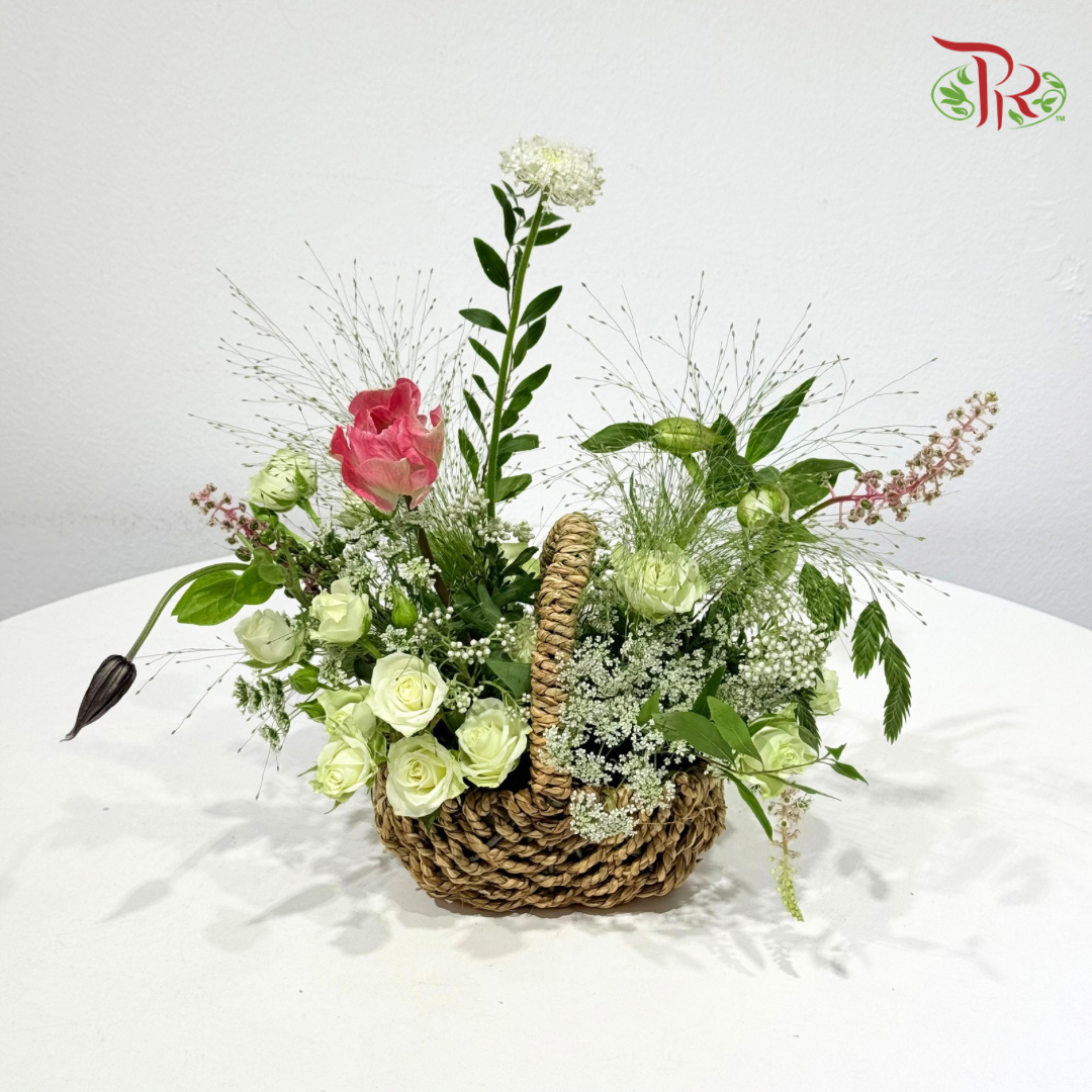Signature Weekly Flower Bunch - A Letter of Flowers (Medium Bunch)