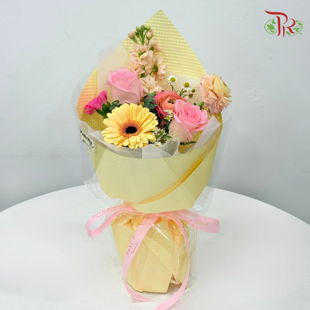 【38 Women’s Day】Golden Glow for Her