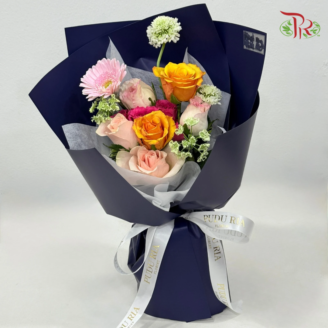 Signature Weekly Flower Bunch - Golden Blush Sunset  (Medium Bunch)