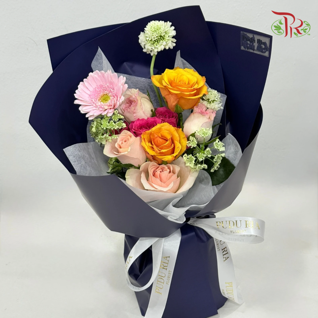 Signature Weekly Flower Bunch - Golden Blush Sunset  (Medium Bunch)