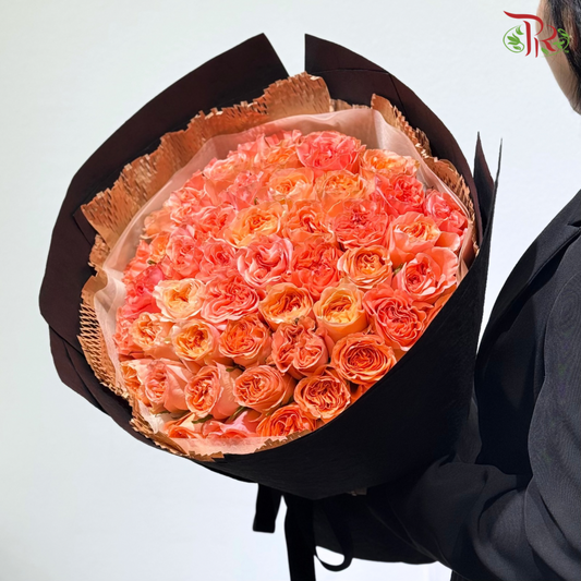 50 Orange Red Roses In Round Black Wrapping Hand Bouquet (M size)
