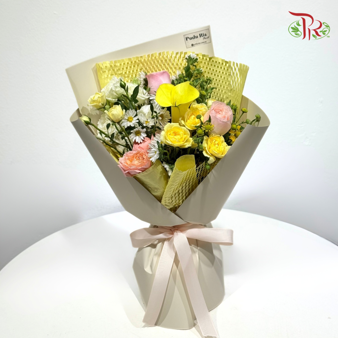 Signature Weekly Flower Bunch - Champagne Sunrise (Medium Bunch)