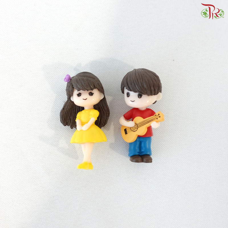 Garden Miniature (Asst) - Guitar Couple (With Design Options)