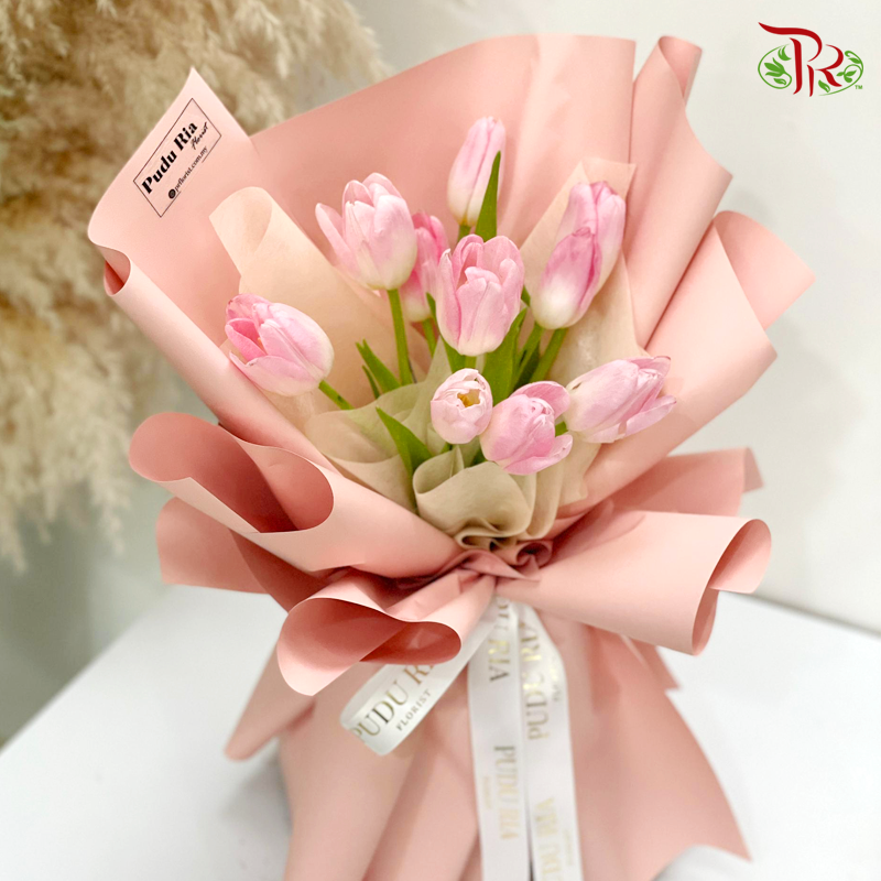 Tulip Bouquet In Pink- 10 Stems (M size） - Pudu Ria Florist