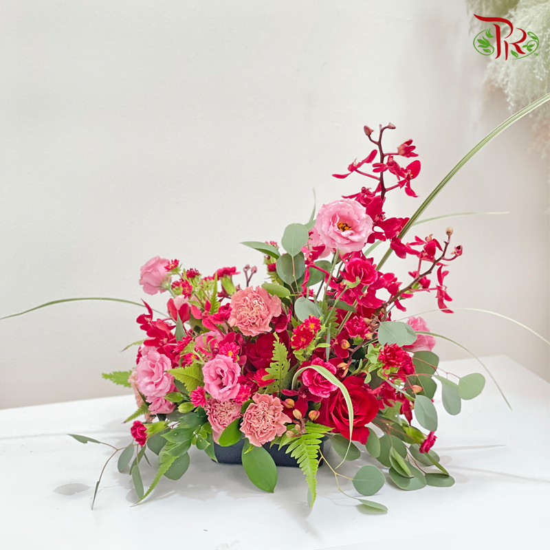 Table Arrangement in Medium size- double sided (4 colours option) - Pudu Ria Florist