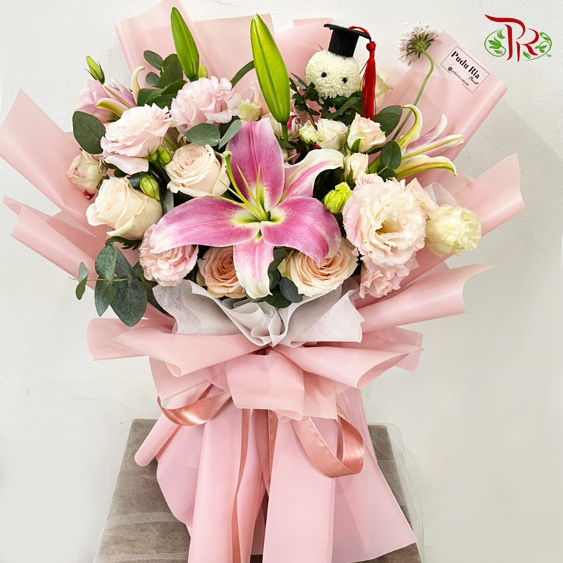 Simple Pink Graduation Hand Bouquet (M size)