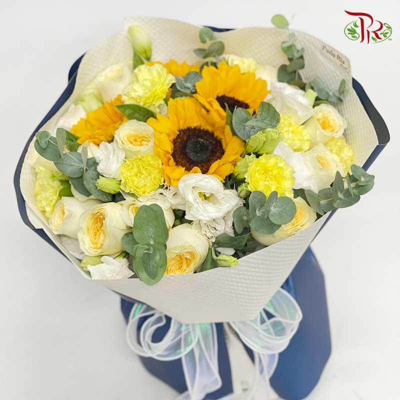 Cream Yellow Sunflower Flower Arrangement (M size) - Pudu Ria Florist