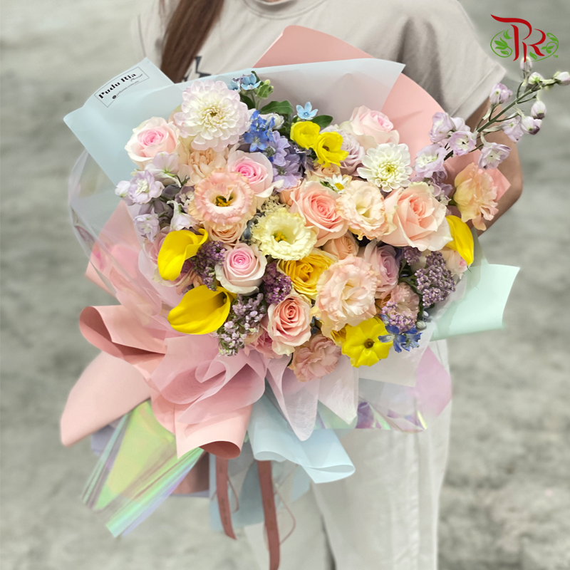 Premium Assorted Flowers Bouquet In Candy Tone (L size) - Pudu Ria Florist