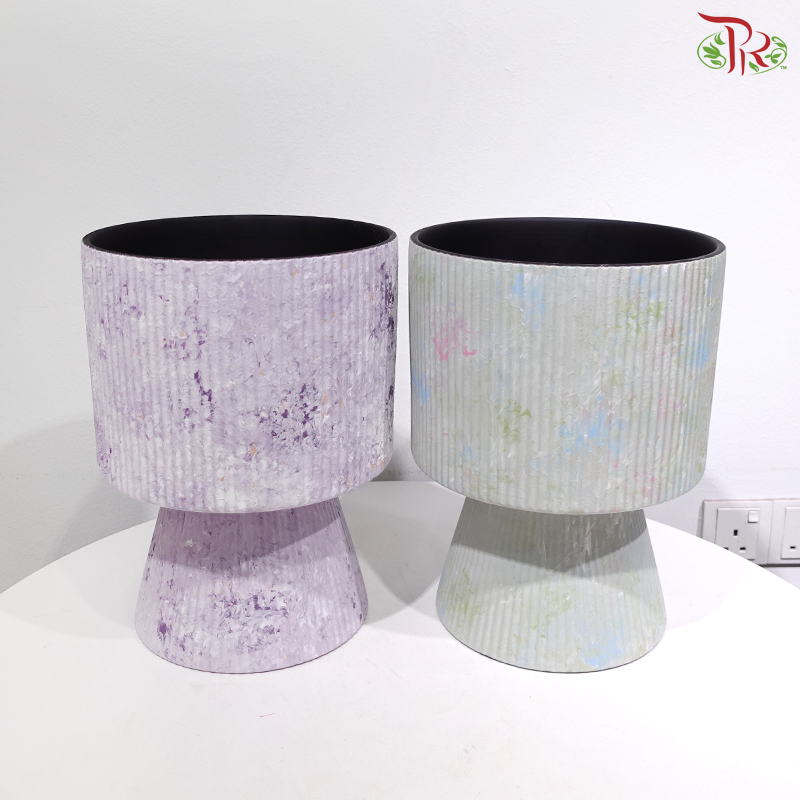 SSJ-4 - Black / Beige / White Pot