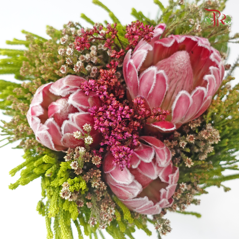 Safari Premium Bouquet (Carousel / Hybrid) - #35 (Per Bunch)
