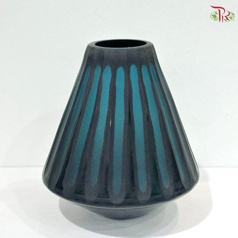 Y227040 - Vase (Y227040)