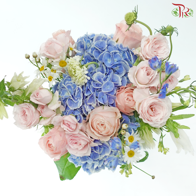 Signature Weekly Flower Bunch - Blush & Daydreams (Big Bunch)