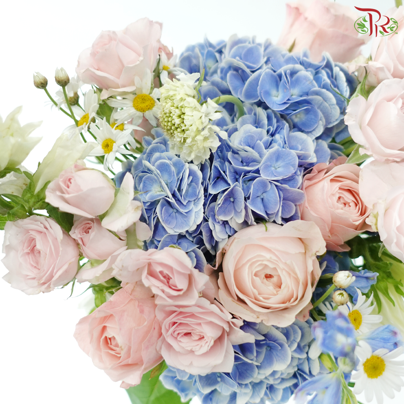 Signature Weekly Flower Bunch - Blush & Daydreams (Big Bunch)