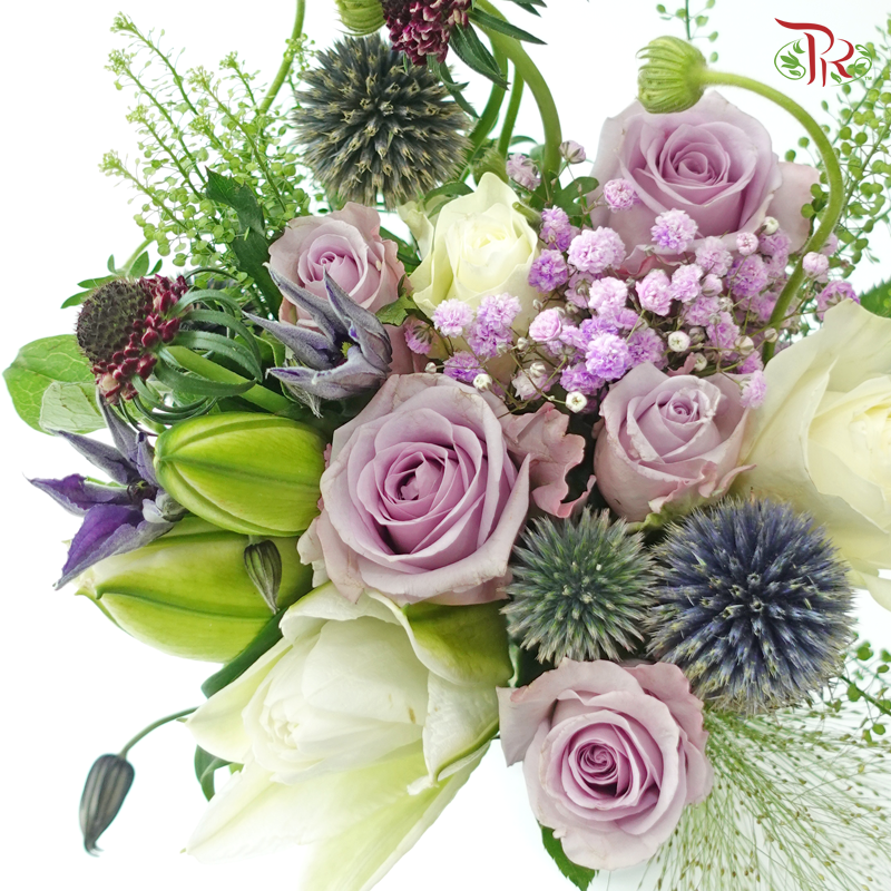 Signature Weekly Flower Bunch - Under Lilac Moonlight (Big Bunch)