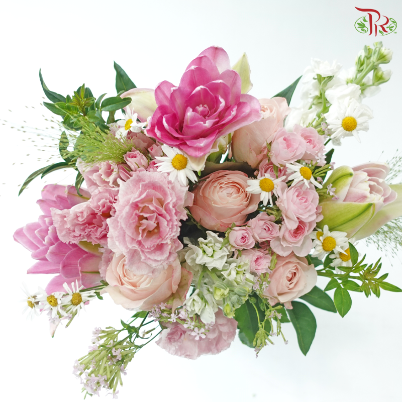 Signature Weekly Flower Bunch - Sweet Lily Serenity (Big Bunch)