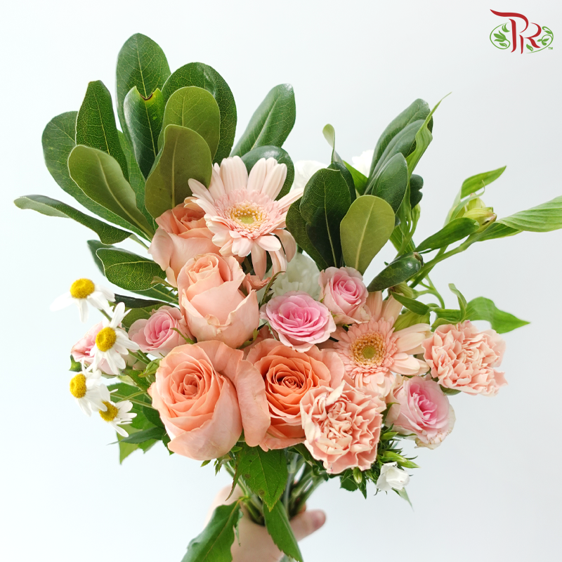 Signature Weekly Flower Bunch - Sweet Meadow Date (Medium Bunch)