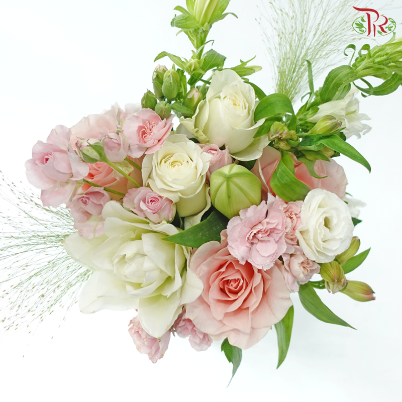 Signature Weekly Flower Bunch - Lily Speaks In Scent (Big Bunch)