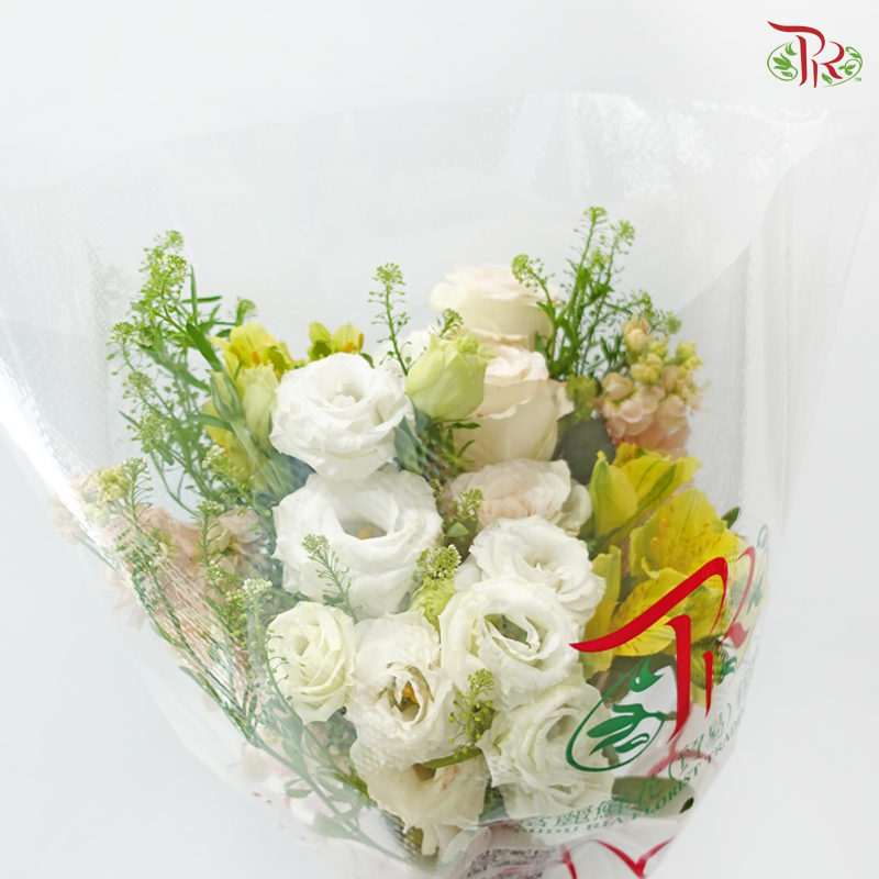 Signature Weekly Flower Bunch - Honey Vanilla Dream