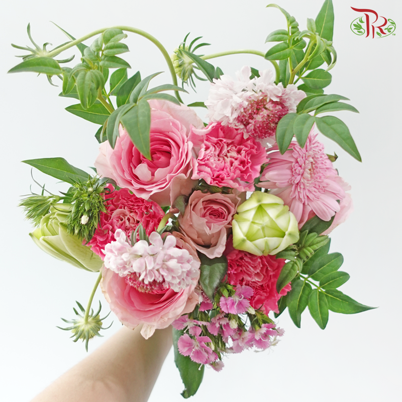 Signature Weekly Flower Bunch - Pink Petal Crush (Medium Bunch)