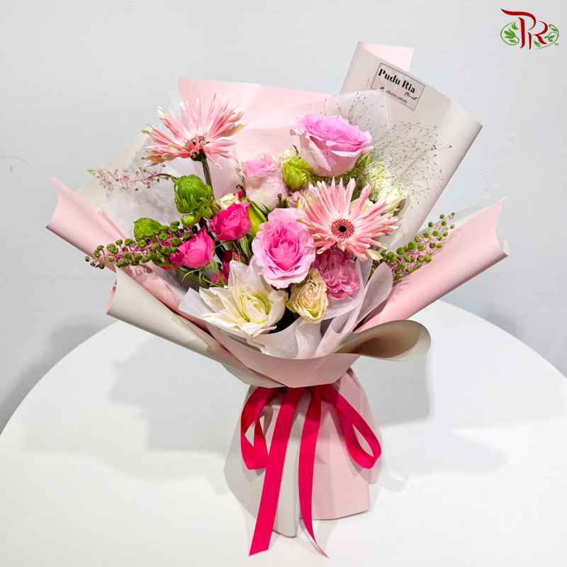 Signature Weekly Flower Bunch - Sweet Lily Essence  (Big Bunch)