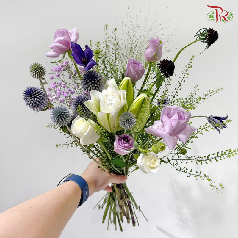 Signature Weekly Flower Bunch - Under Lilac Moonlight (Big Bunch)