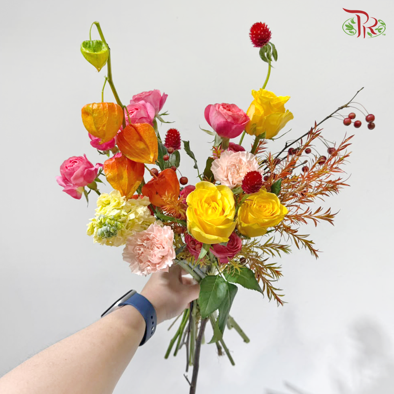 Signature Weekly Flower Bunch - Hello, Sweet Autumn (Medium Bunch)