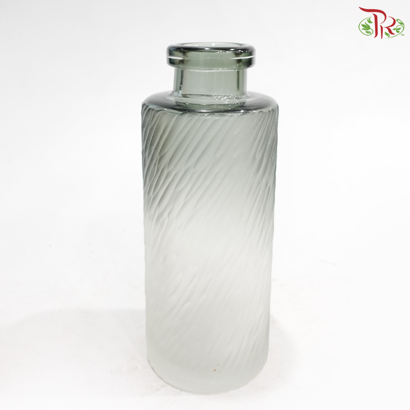 Y225635 - Gradient Grey Colour Vase