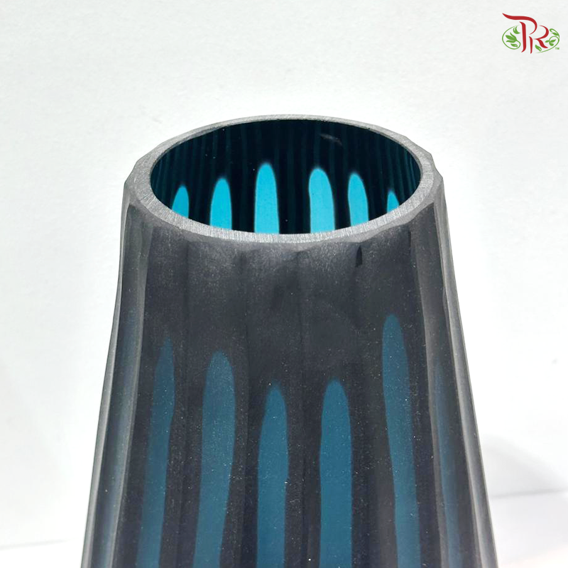 Y227029 - Vase (Y227029)