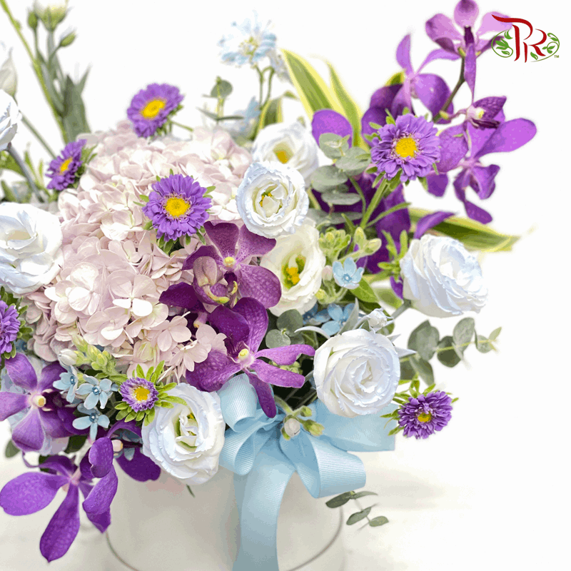 Butterfly Flatters Floral Box Arrangement (M size)-Pudu Ria Florist-prflorist.com.my