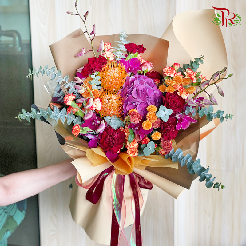 Colourful Hand Bouquet (L size)-Pudu Ria Florist-prflorist.com.my