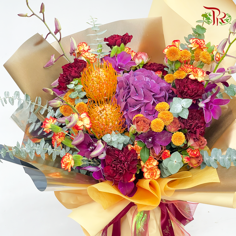 Colourful Hand Bouquet (L size)-Pudu Ria Florist-prflorist.com.my