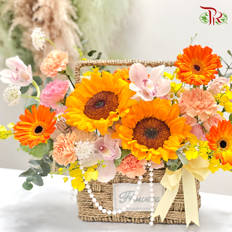 Grand Sunflower Arrangement With Pearl. (M size)-Pudu Ria Florist-prflorist.com.my