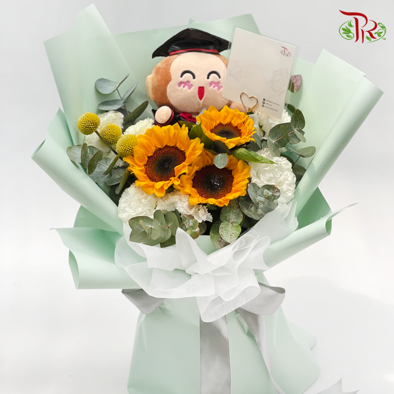 Sunny Graduate’s Triumph Hand Bouquet (M size)-Pudu Ria Florist-prflorist.com.my