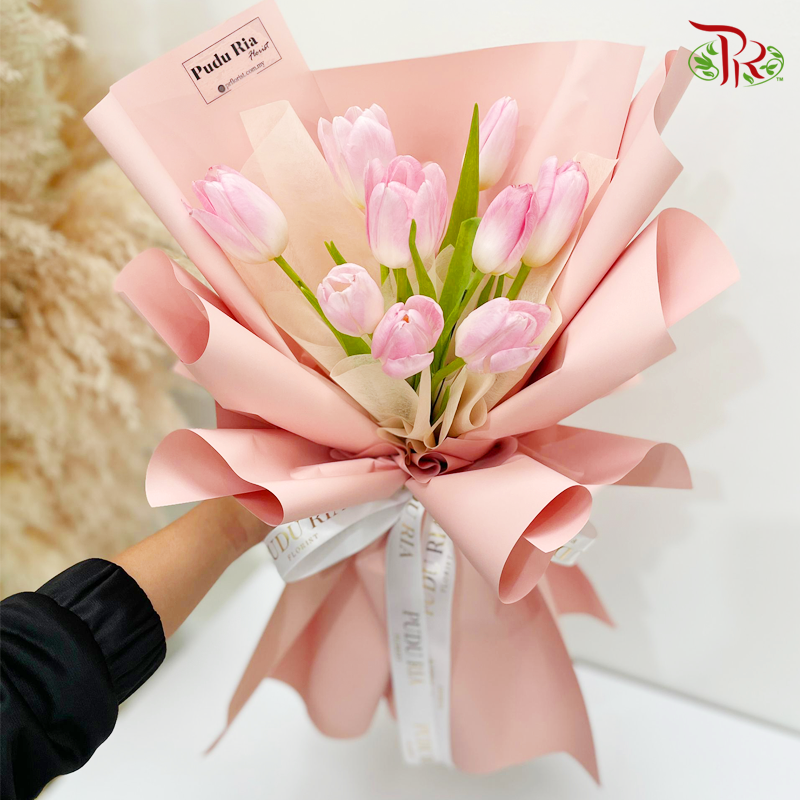 Tulip Bouquet- 10 Stems (M size）Random Choose Tulip Colour-Pudu Ria Florist-prflorist.com.my