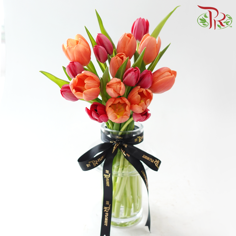 Tulip Vase Arrangement (With Color Options)-Fiery Embrace-Pudu Ria Florist-prflorist.com.my