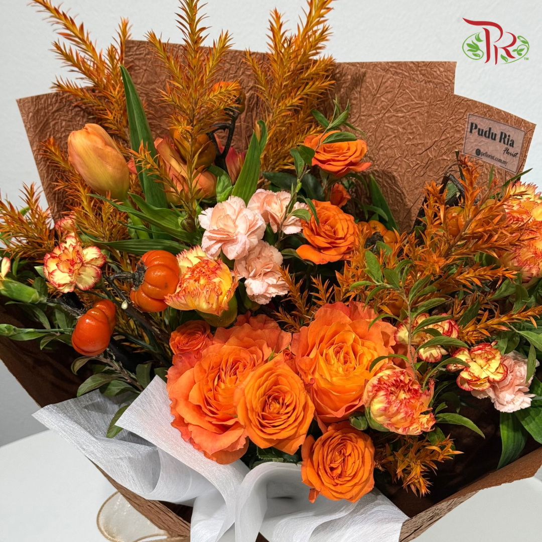 Signature Weekly Flower Bunch - Maple Blossom Pumpkin (Medium Bunch)